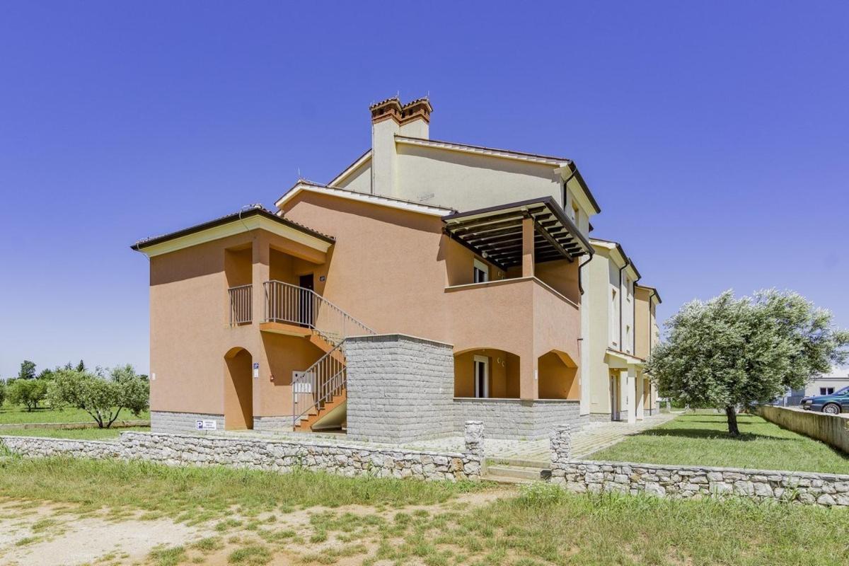 Apartments Monte Rosso Savudrija Exterior foto