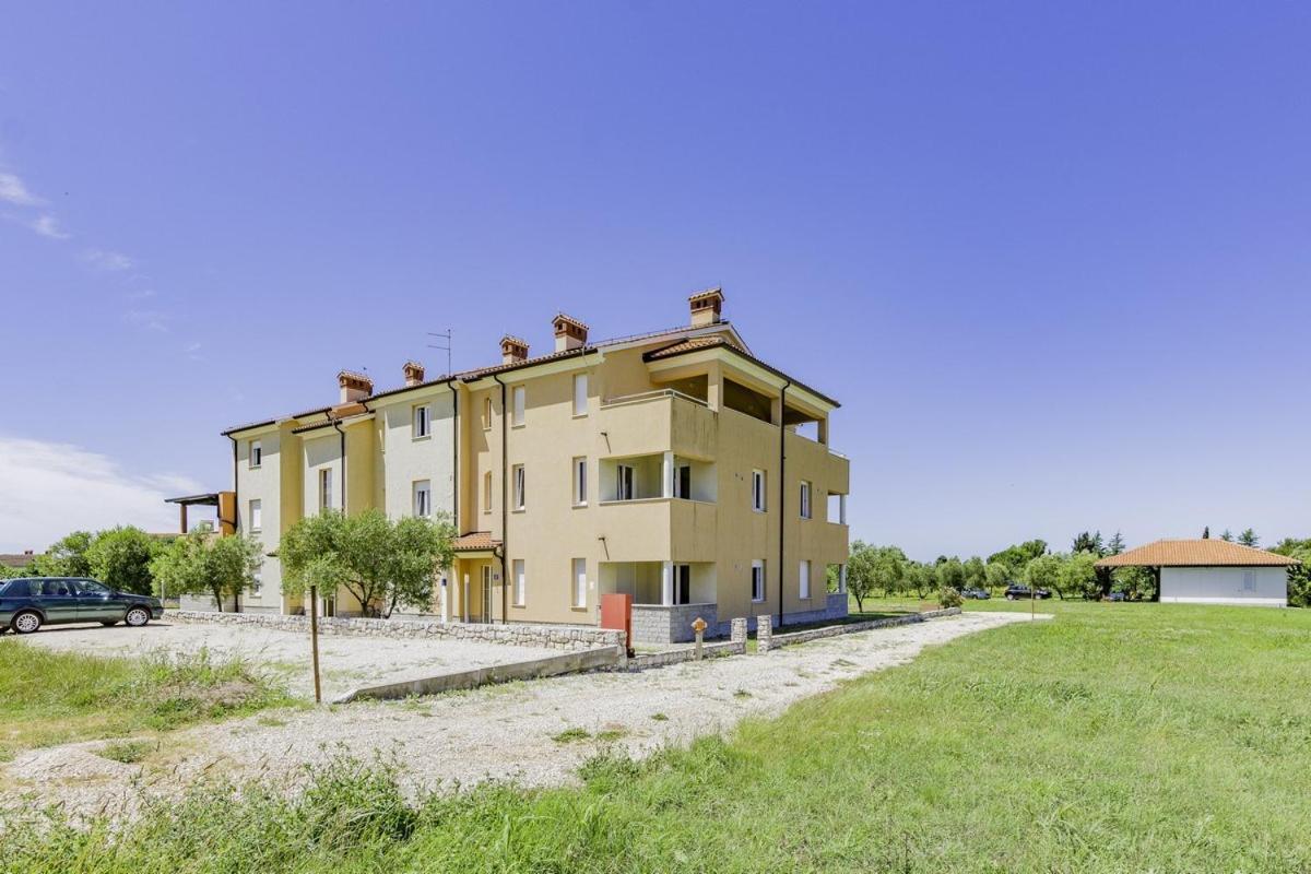 Apartments Monte Rosso Savudrija Exterior foto