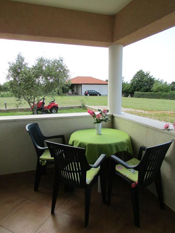 Apartments Monte Rosso Savudrija Exterior foto